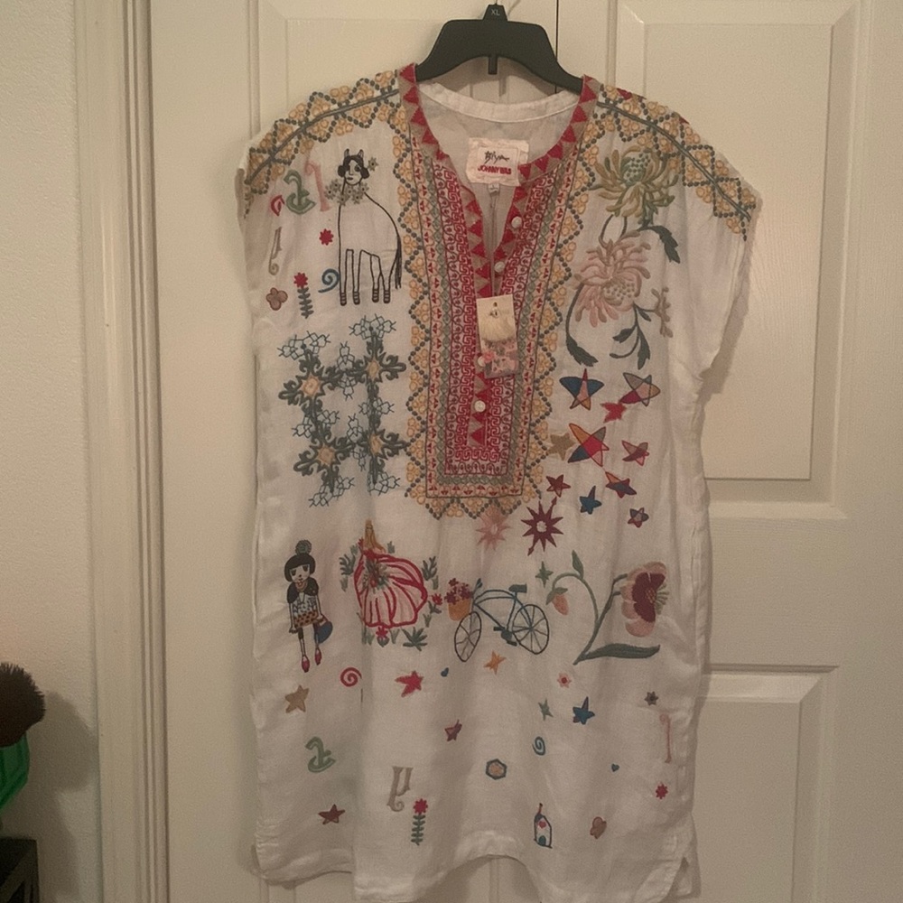 New Johnny Was dress white embroidered in multicolor